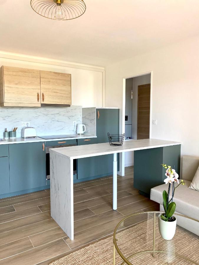 Appartement "Le Fabregas" 4 Pers Vue Mer La Seyne-sur-Mer Exteriör bild